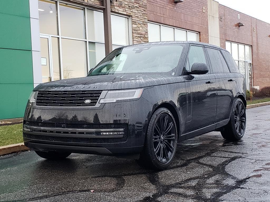 2025 Land Rover Range Rover P530 SE AWD