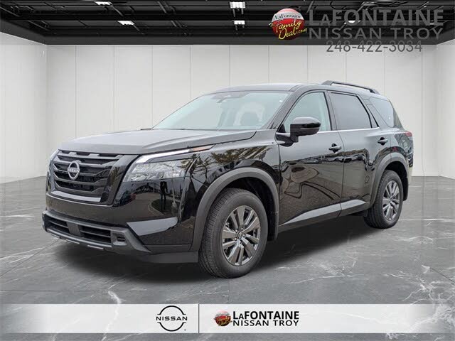 2025 Nissan Pathfinder SV 4WD