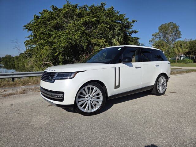 2025 Land Rover Range Rover P400 SE AWD