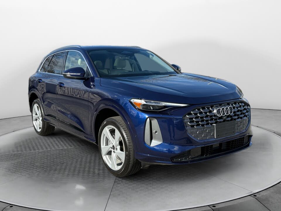2025 Audi Q5 quattro Premium Plus 40 TFSI