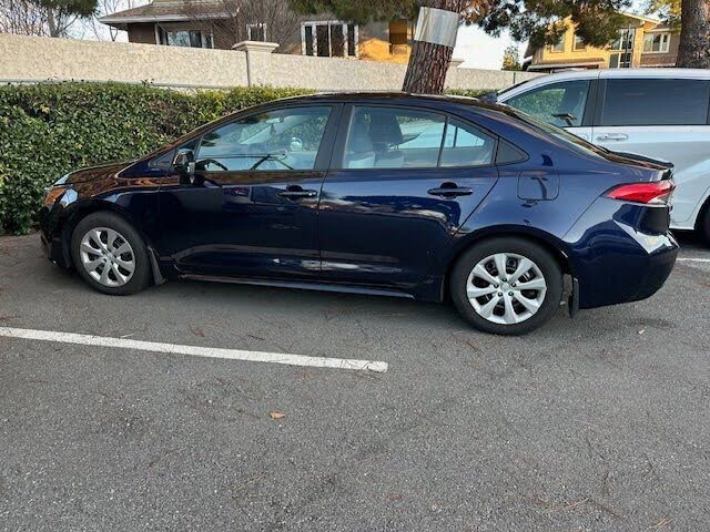 2025 Toyota Corolla LE FWD