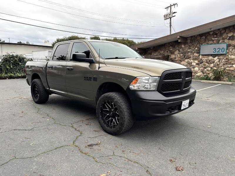 2014 RAM 1500 Tradesman Crew Cab 4WD