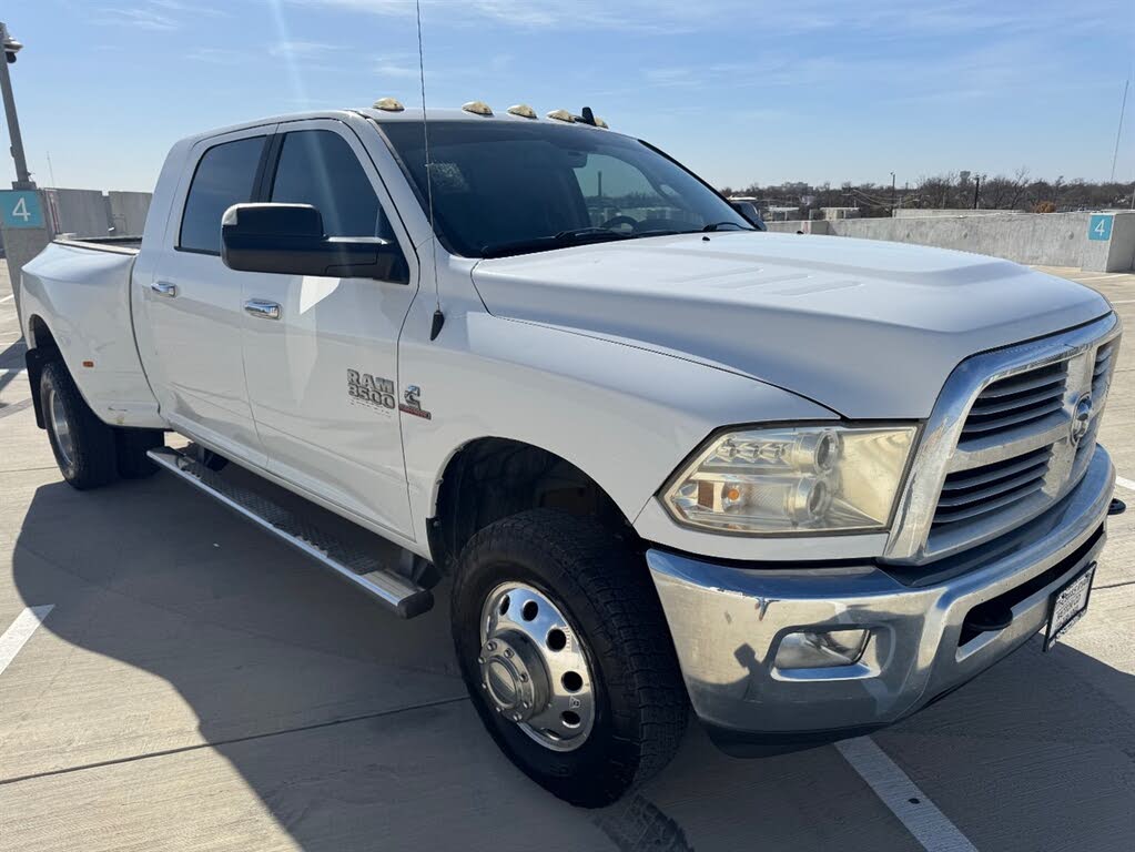 2014 RAM 3500 SLT Mega Cab DRW 4WD