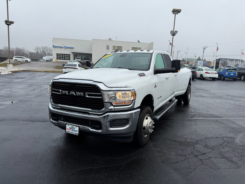 2019 RAM 3500 Big Horn Crew Cab LB DRW 4WD