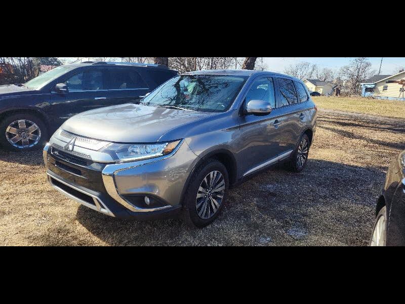 2020 Mitsubishi Outlander SE FWD