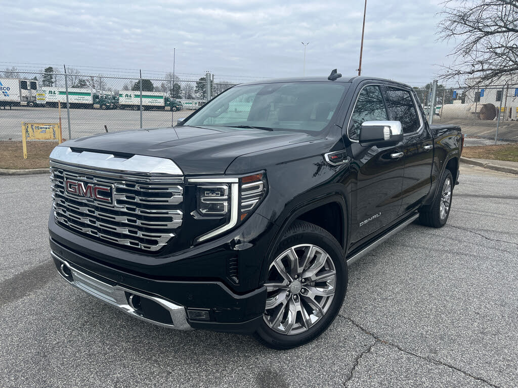 2023 GMC Sierra 1500 Denali Crew Cab 4WD