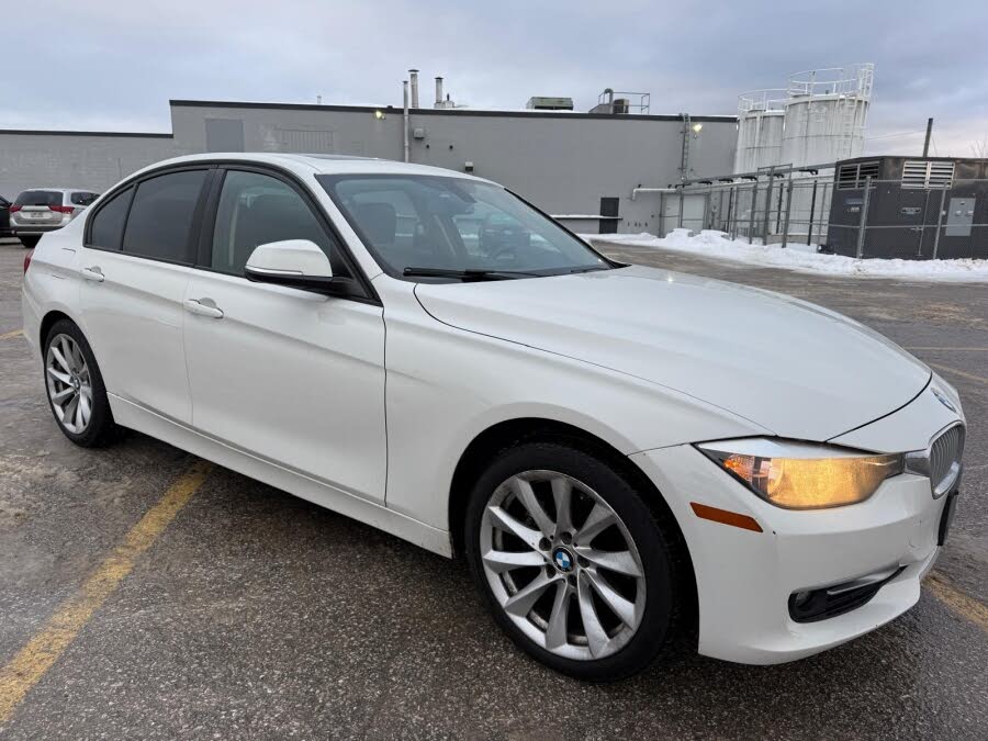 2013 BMW 3 Series 320i xDrive Sedan AWD