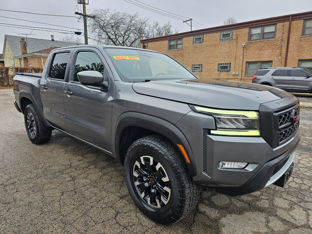 2024 Nissan Frontier PRO-4X Crew Cab 4WD
