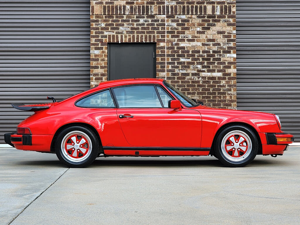1987 Porsche 911 Carrera Coupe