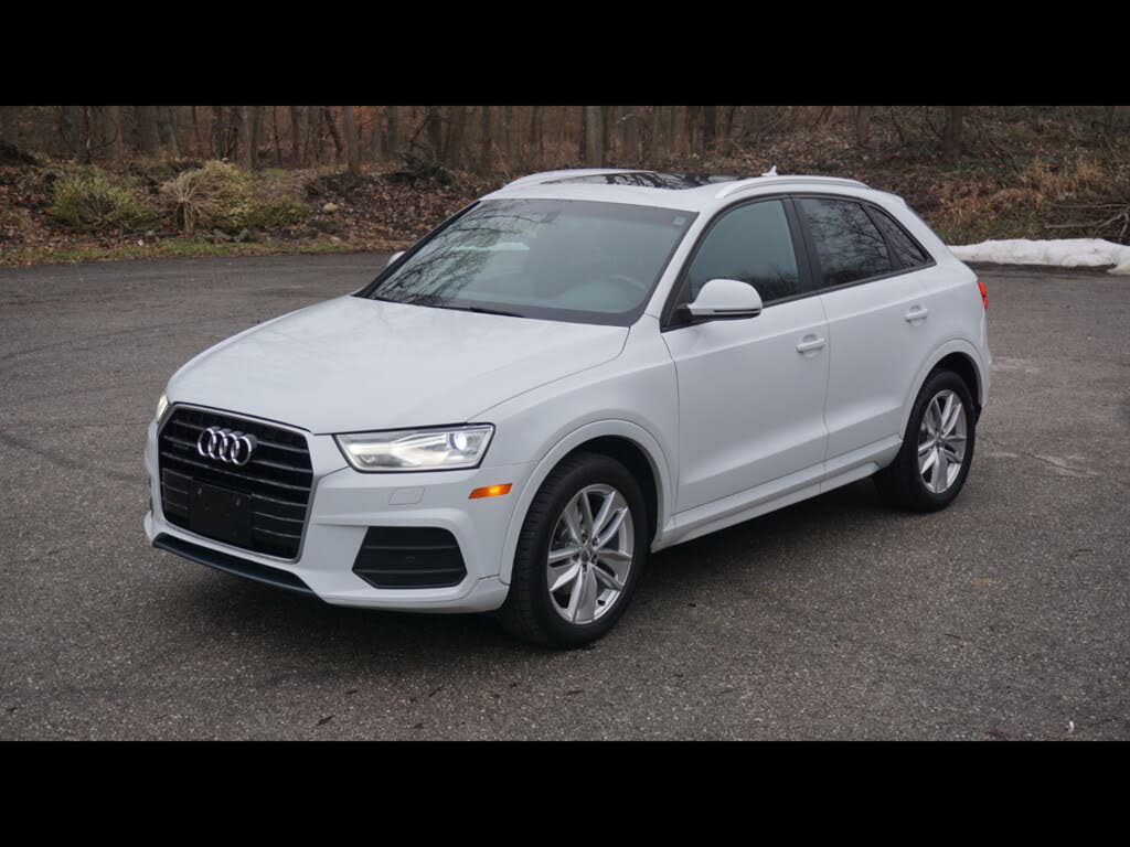 2017 Audi Q3 2.0T quattro Premium