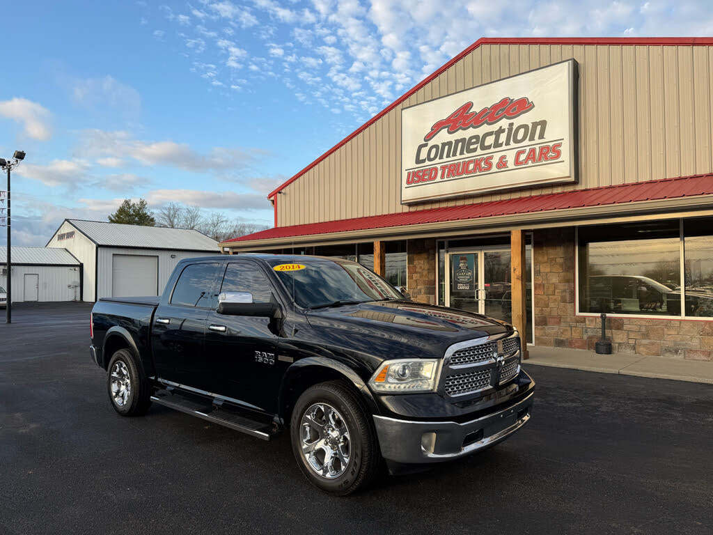2014 RAM 1500 Laramie Crew Cab 4WD