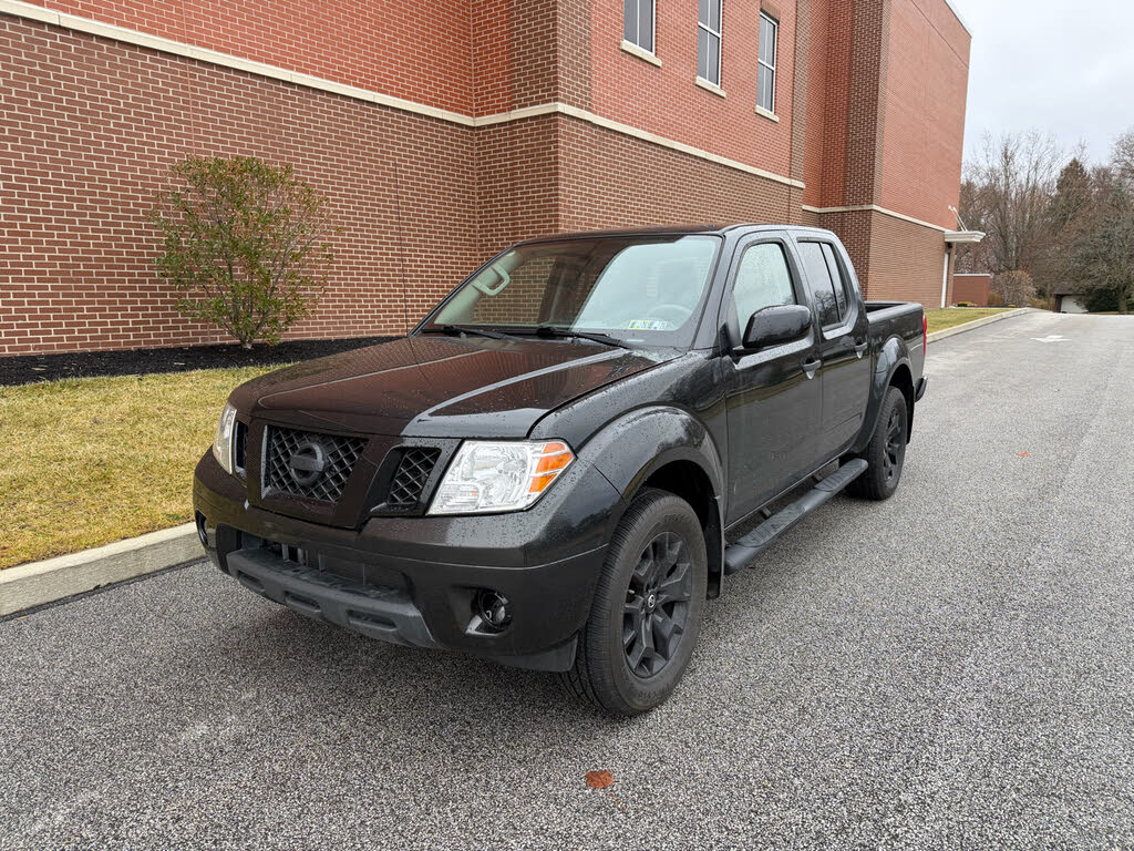 2020 Nissan Frontier SV Crew Cab 4WD