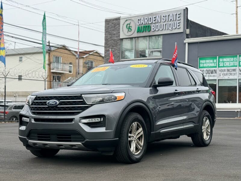 2023 Ford Explorer XLT AWD