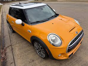 MINI Cooper S 2-Door Hatchback FWD