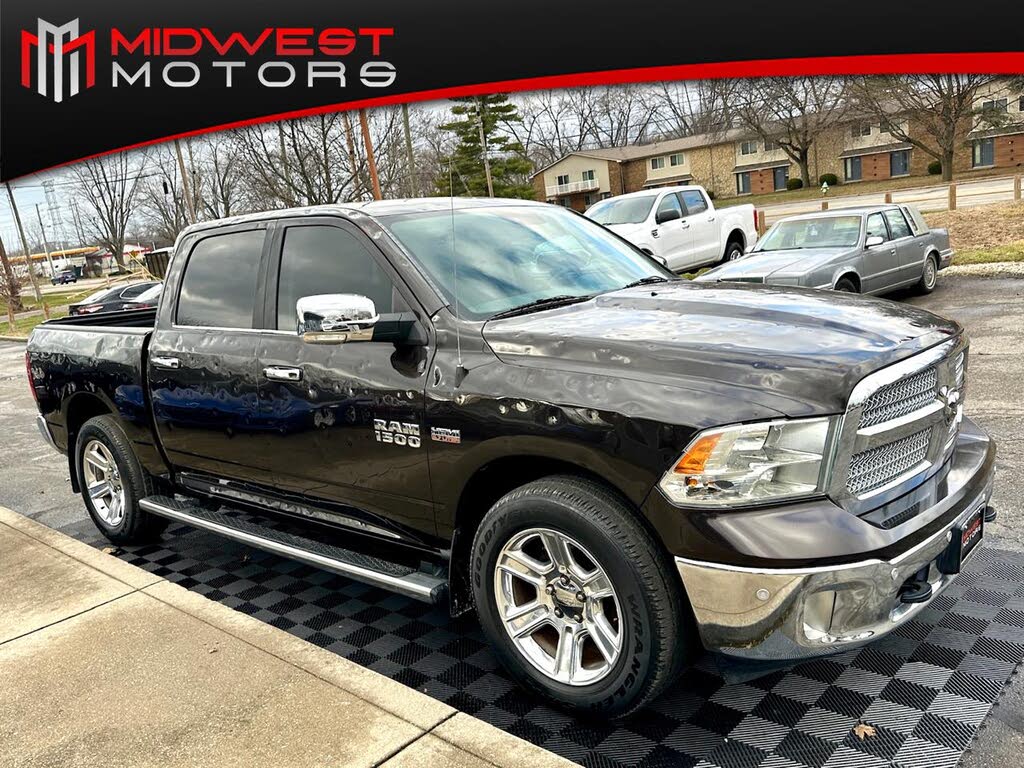 2017 RAM 1500 Lone Star Silver Crew Cab RWD