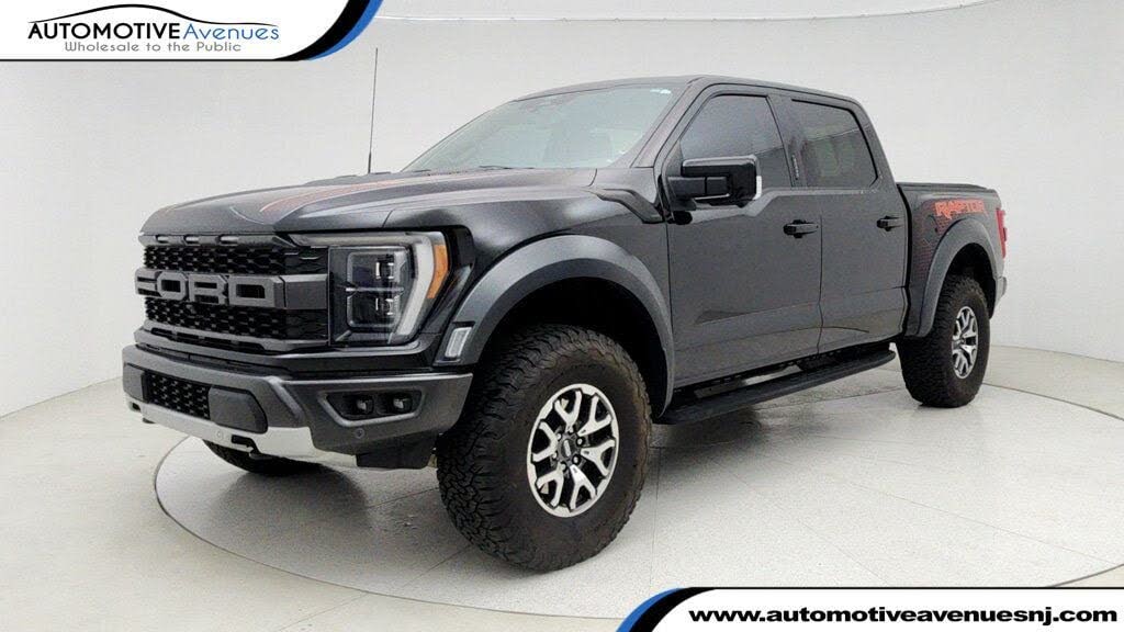 2022 Ford F-150 Raptor SuperCrew 4WD