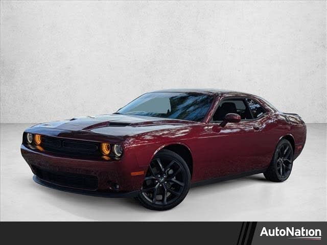 2022 Dodge Challenger SXT RWD