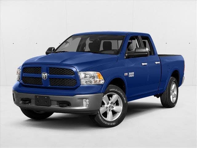 2015 RAM 1500 Lone Star Crew Cab RWD