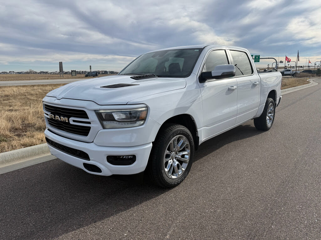 2023 RAM 1500 Laramie Crew Cab 4WD