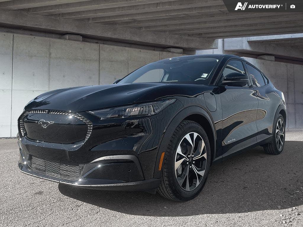 Ford Mustang Mach-E Select AWD 2025