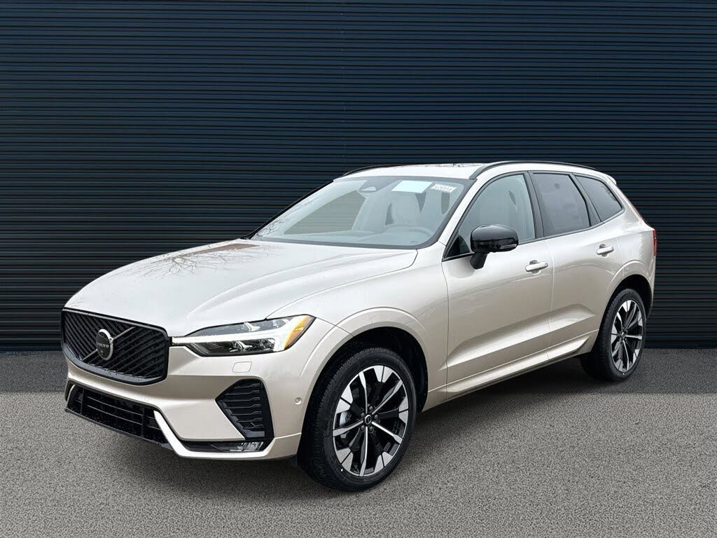 2026 Volvo XC60 B5 Plus AWD