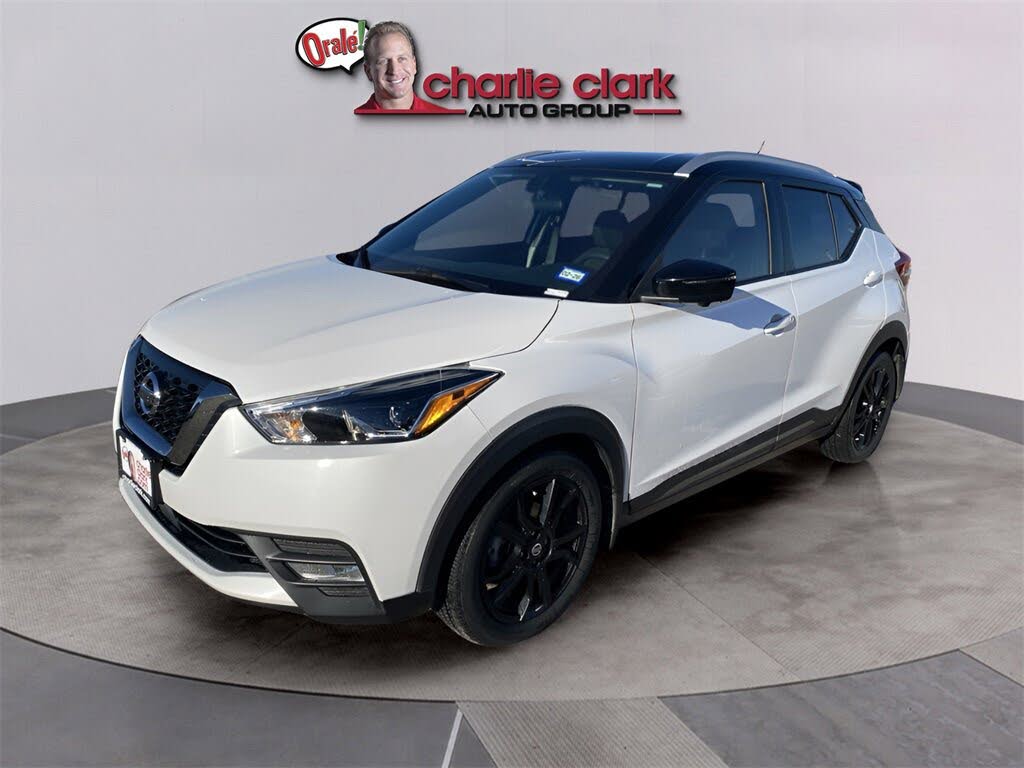 2020 Nissan Kicks SR FWD