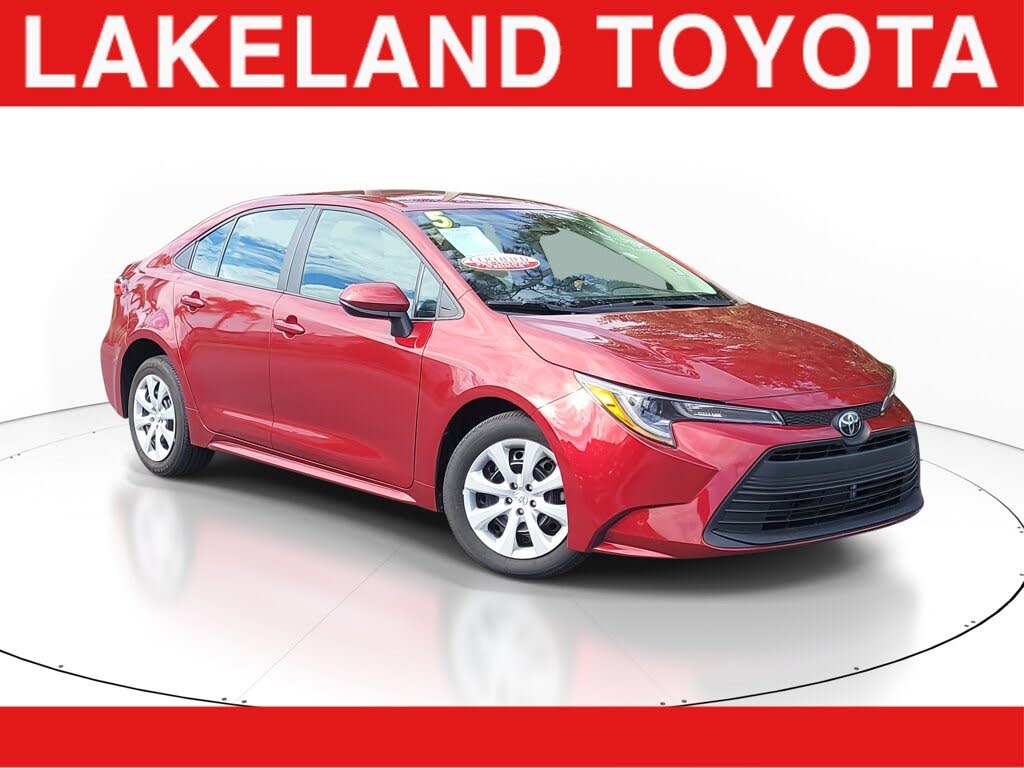 2025 Toyota Corolla LE FWD