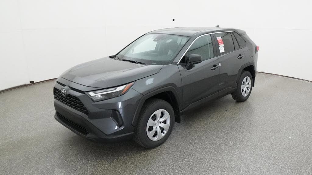 2025 Toyota RAV4 LE FWD