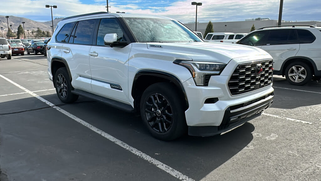 2024 Toyota Sequoia Platinum 4WD