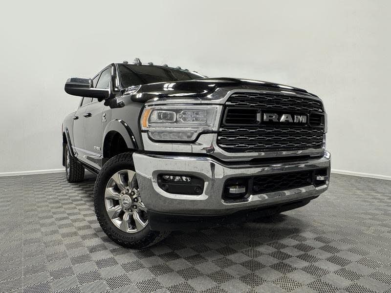 RAM 2500 Limited Crew Cab 4WD 2022