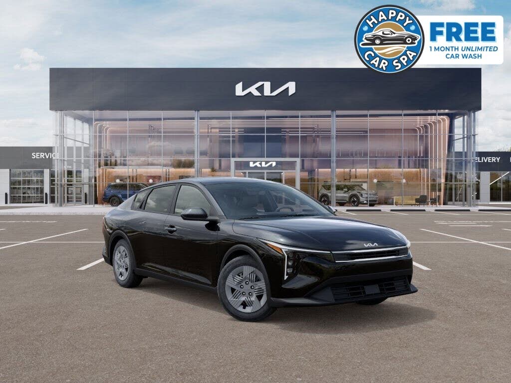 2025 Kia K4 LX FWD