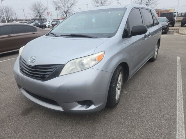 2017 Toyota Sienna L 7-Passenger FWD