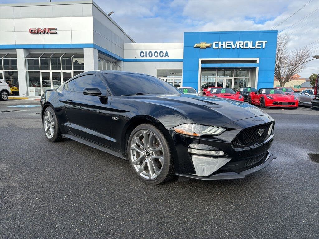 2020 Ford Mustang GT Premium Coupe RWD