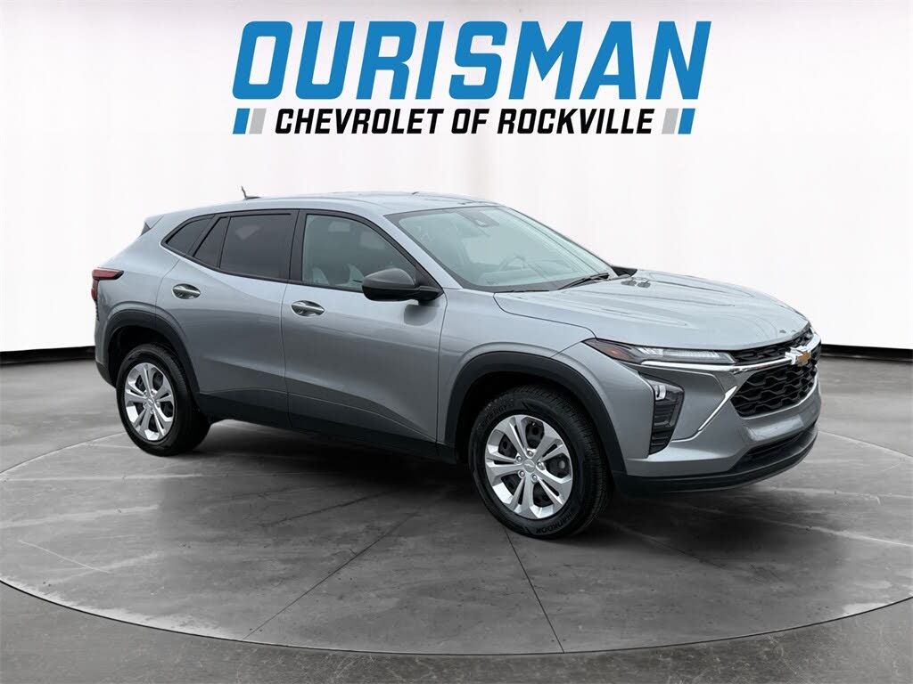 2024 Chevrolet Trax LS FWD