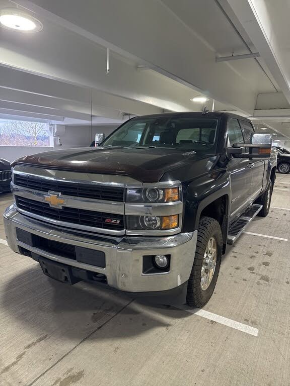 2015 Chevrolet Silverado 3500HD LTZ Crew Cab 4WD
