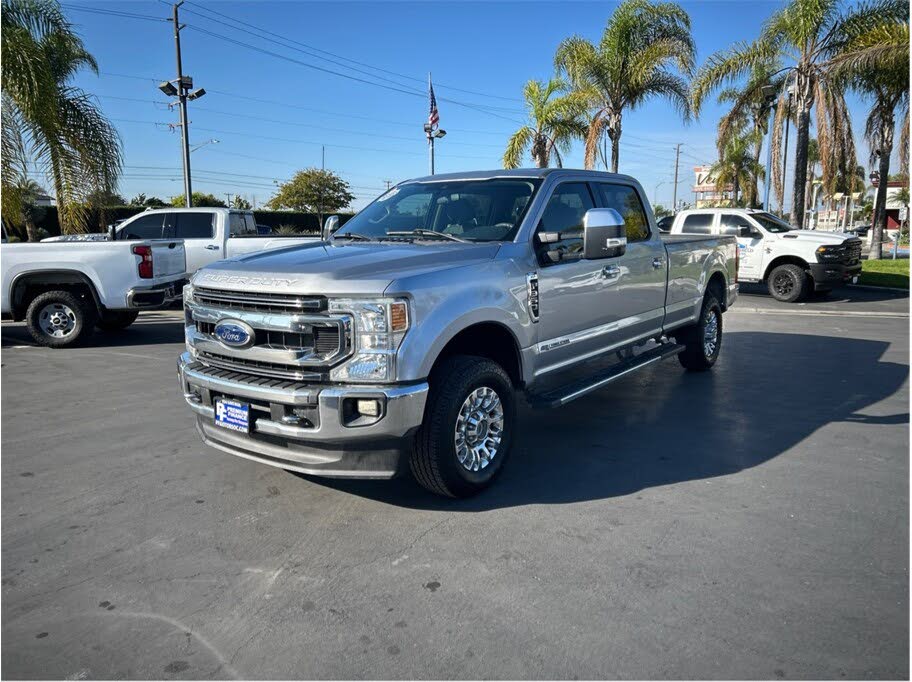 2022 Ford F-350 Super Duty XLT Crew Cab LB 4WD