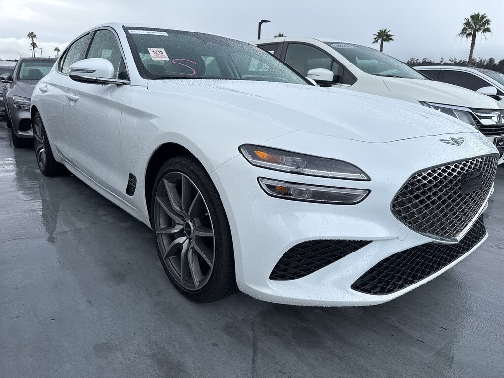 2025 Genesis G70 2.5T Standard RWD