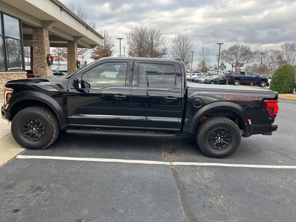 2025 Ford F-150 Raptor SuperCrew 4WD