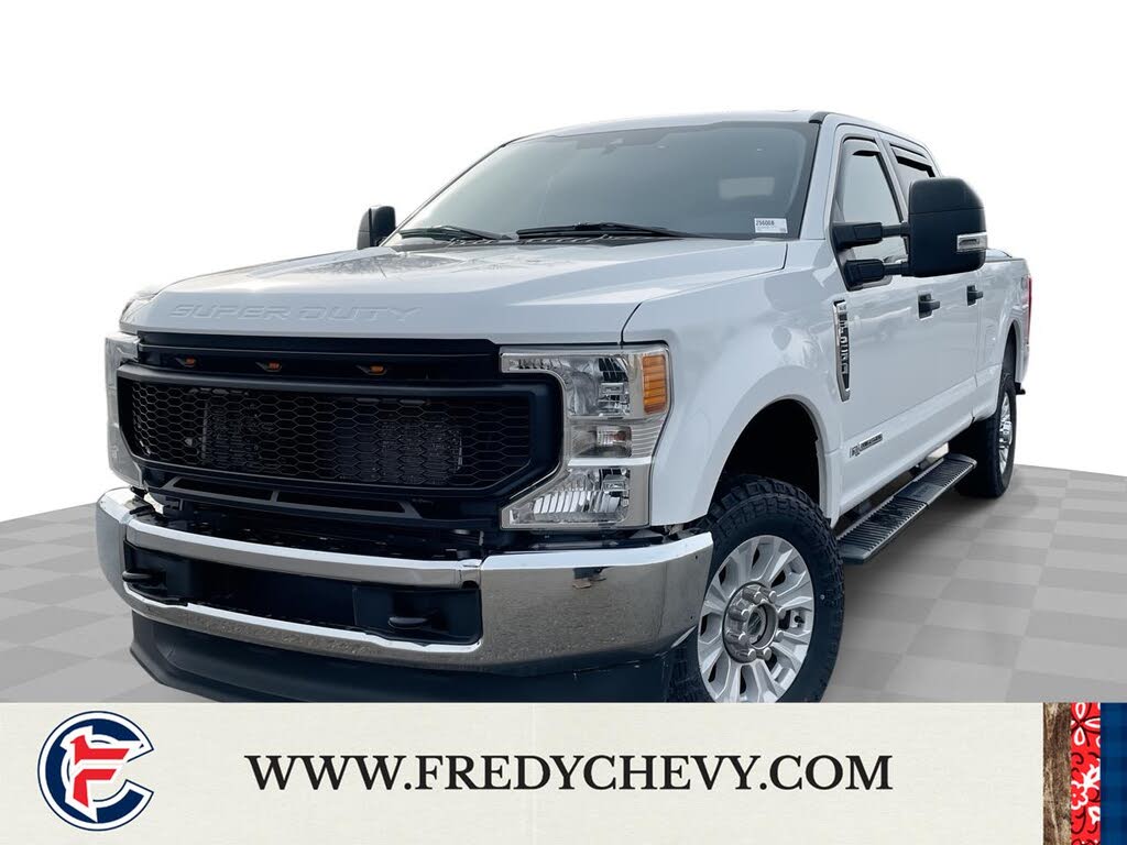 2022 Ford F-250 Super Duty XLT Crew Cab 4WD