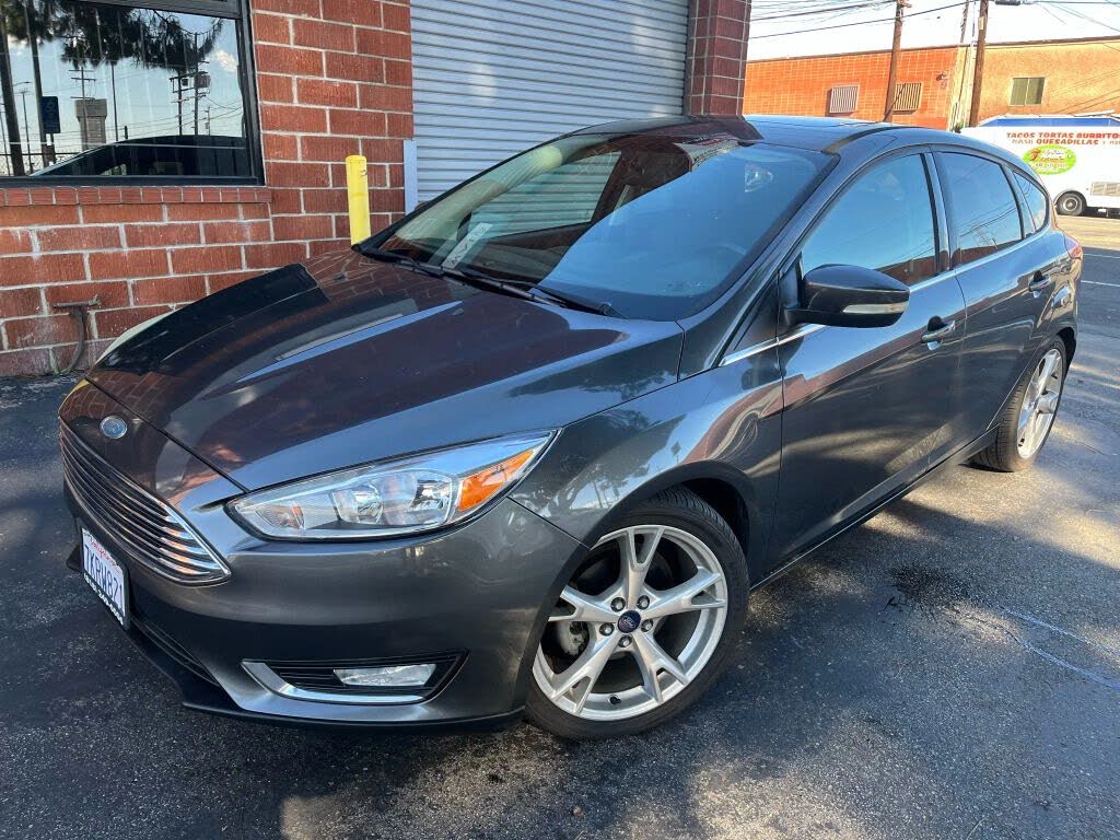 2015 Ford Focus Titanium Hatchback