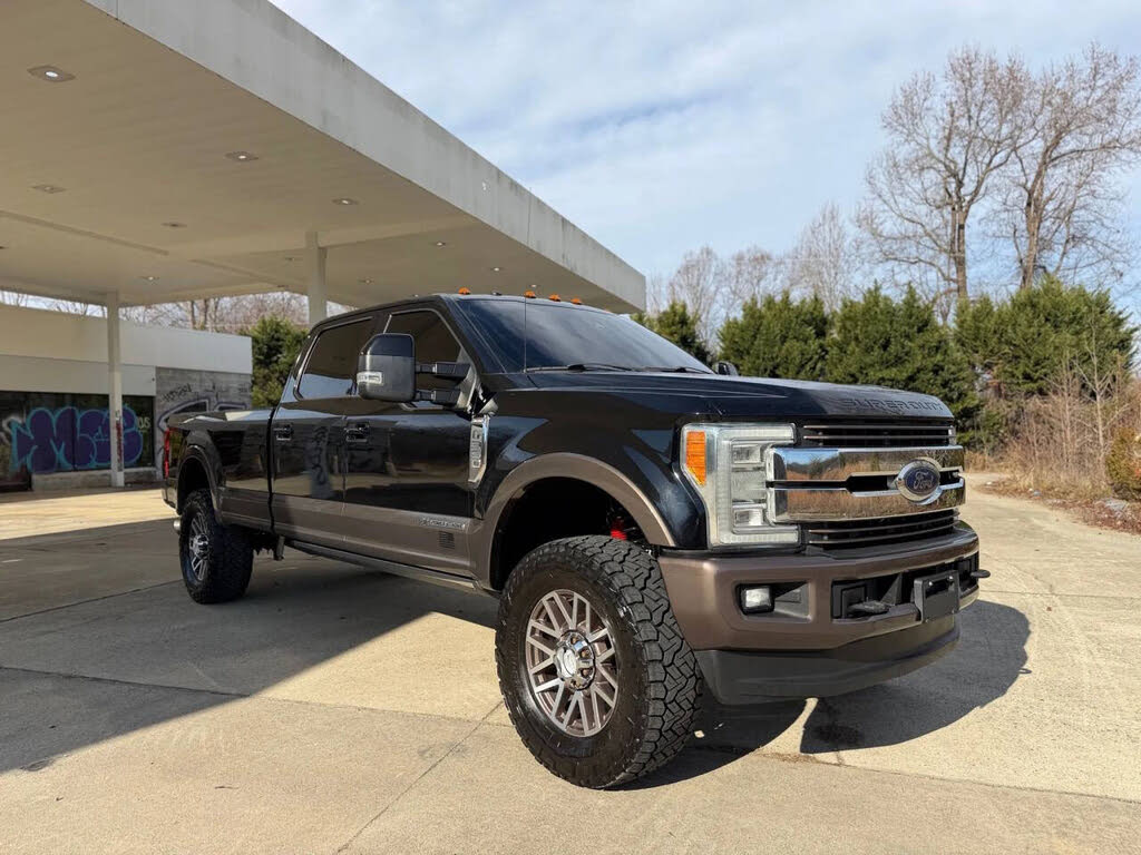 2017 Ford F-350 Super Duty King Ranch Crew Cab LB 4WD