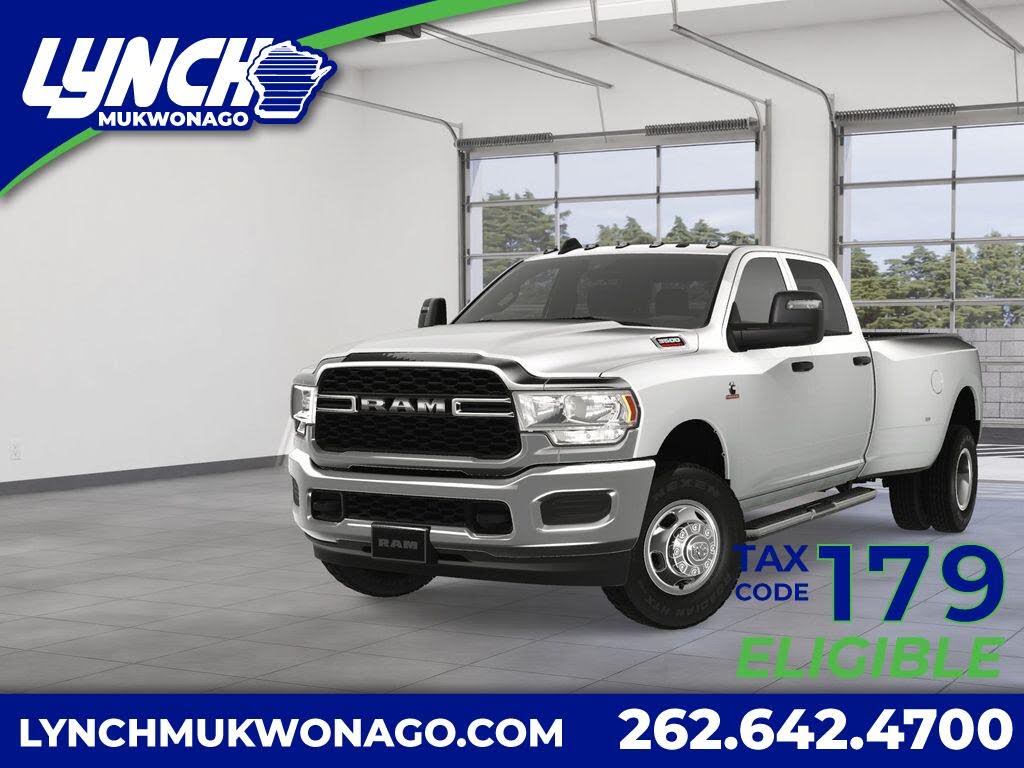 2024 RAM 3500 Tradesman Crew Cab LB DRW 4WD