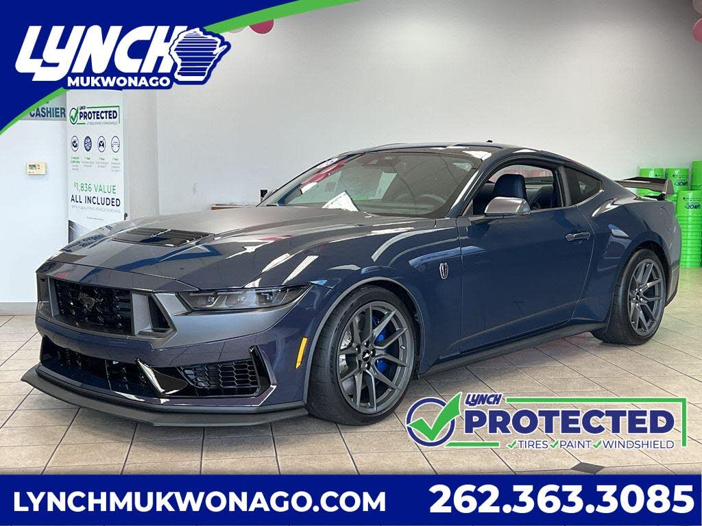 2025 Ford Mustang Dark Horse Fastback RWD