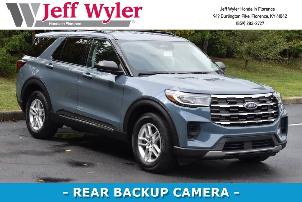 2025 Ford Explorer Active AWD