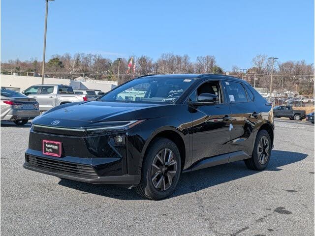 2026 Toyota bZ XLE Plus FWD