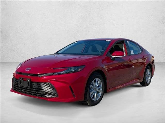 2026 Toyota Camry LE FWD
