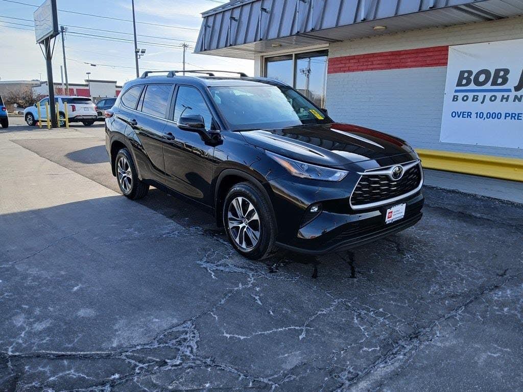 2023 Toyota Highlander XLE AWD