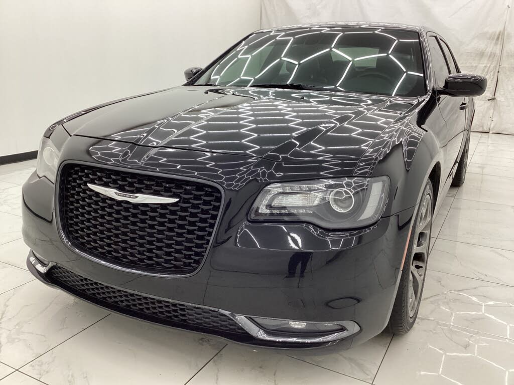 2015 Chrysler 300 S RWD