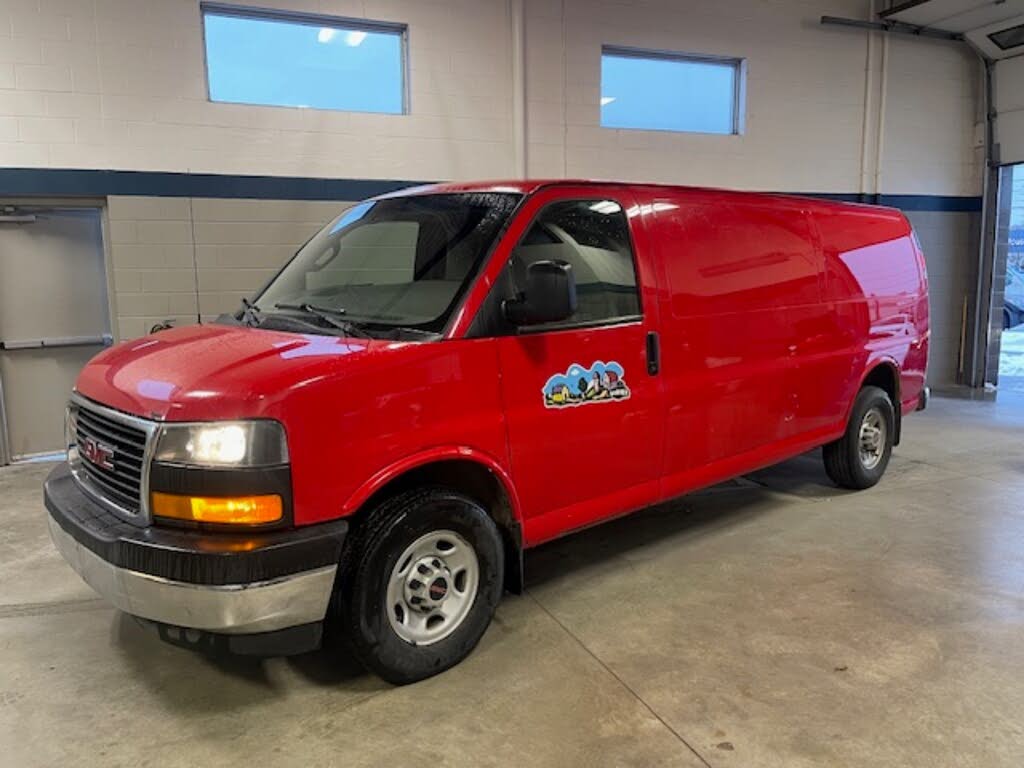 2017 GMC Savana Cargo 2500 Extended RWD