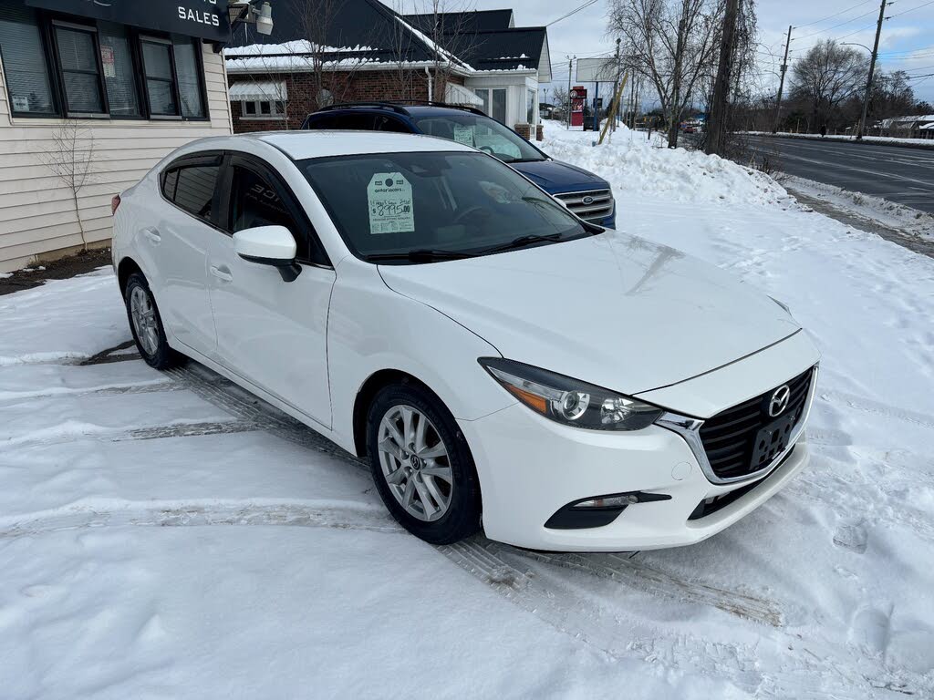 2017 Mazda MAZDA3 Touring